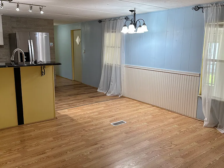 804 Aloha Way — Photo 17