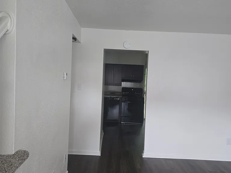 2401 Shamrock Garden Ct #2504 — Photo 17