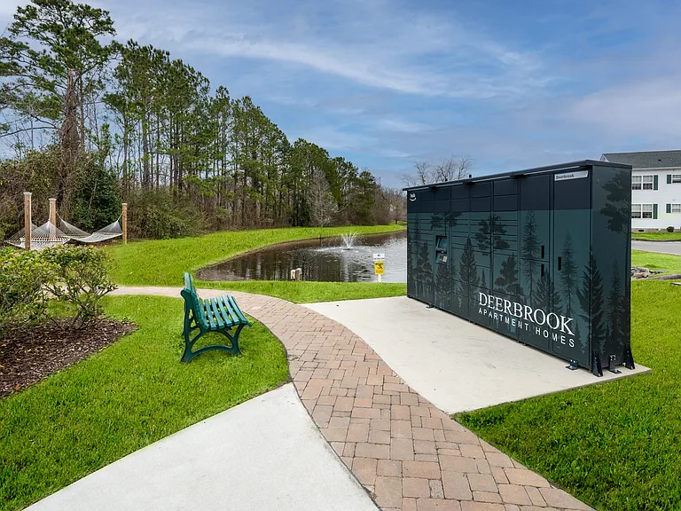 Deerbrook Apartments — Photo 8