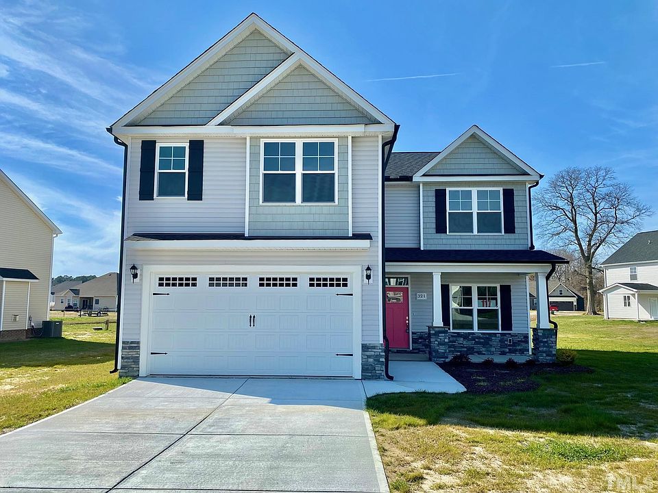 1st image of 321 Glenn Laurel Dr
