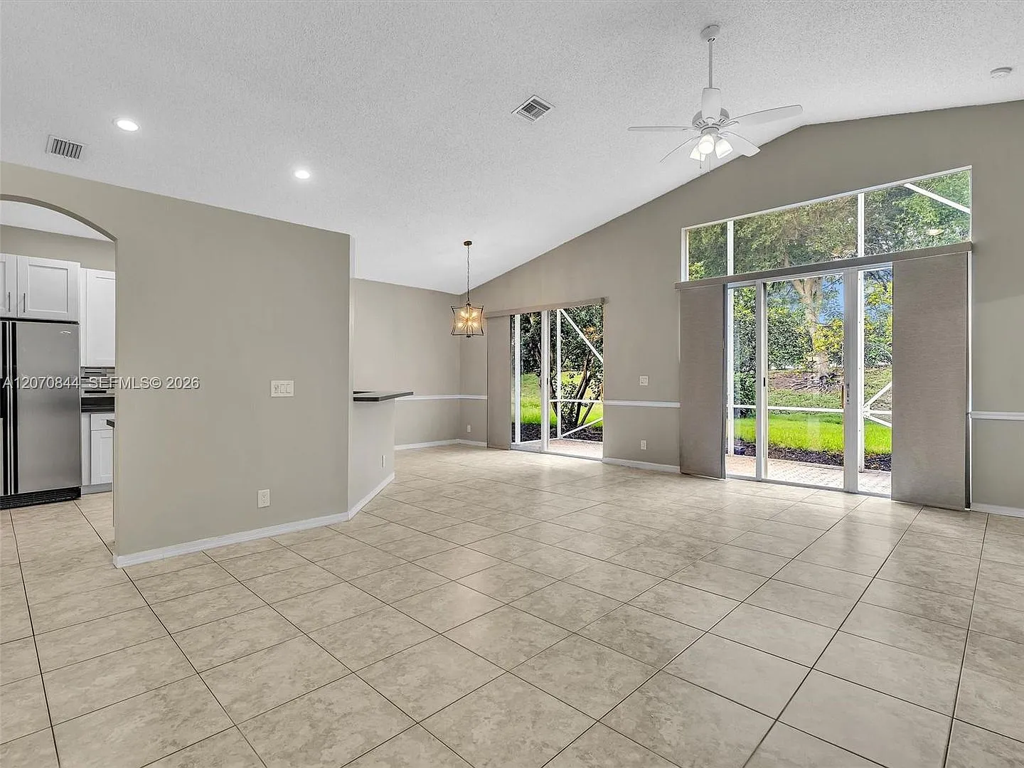 6271 SW 195th Ave — Photo 4