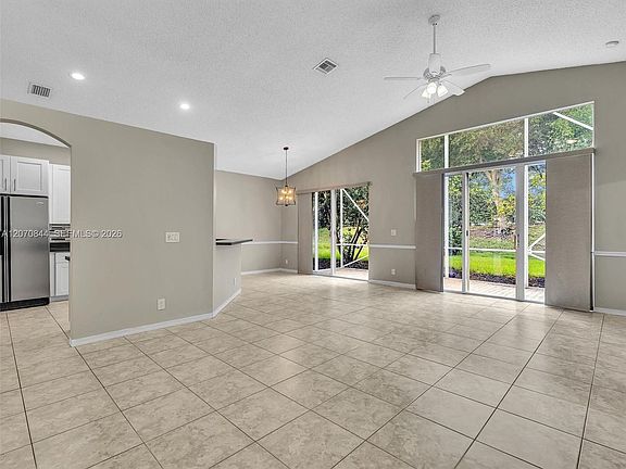 4th image of 6271 SW 195th Ave