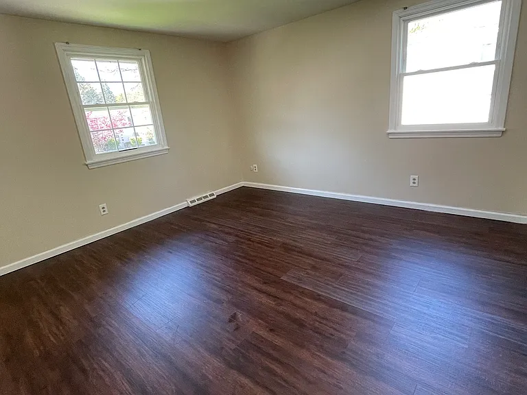 212 Sunshine Dr #L — Photo 22
