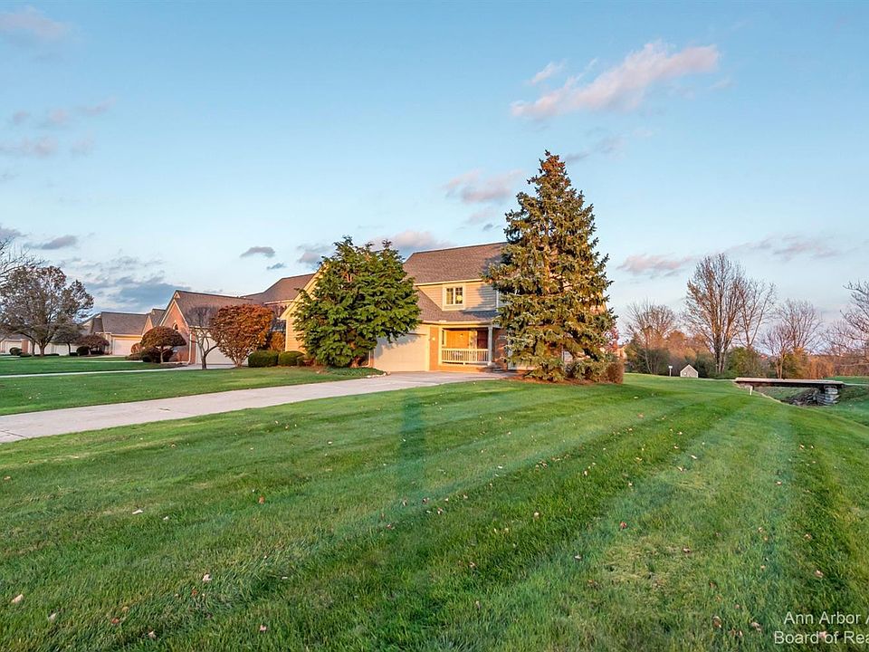 1st image of 2009 Stonebridge Dr N