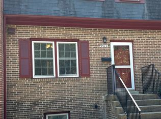 9577 Blake Park Ct, Fairfax, VA 22031