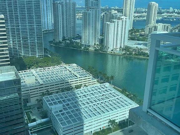 4th image of 950 Brickell Bay Dr APT 3608