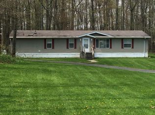 2452 E Chicago Rd, Jonesville, MI 49250