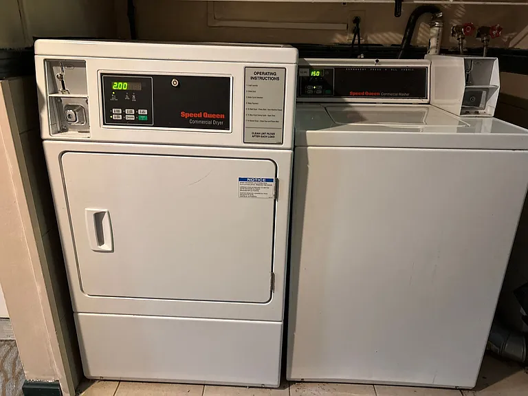 High Ridge Apartments - Two Bedroom One Bath Apartments - Heat & Hot Water Included — Photo 6