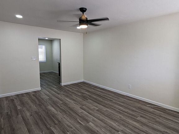 4th image of 4911-4917 Del Mar Ave #4913