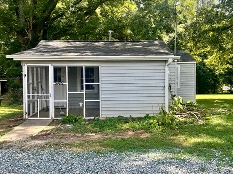 5744 Summit Ave — Photo 2