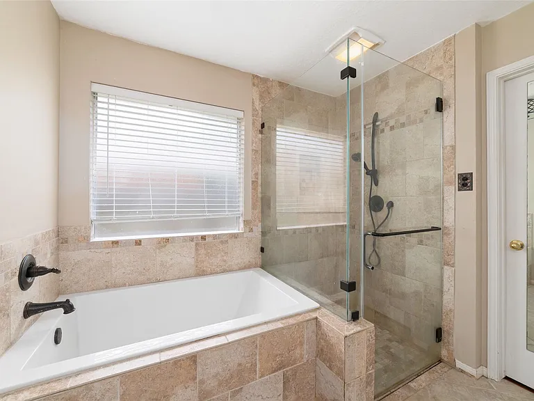 1503 Telkwa Dr — Photo 14