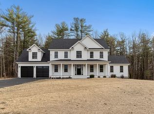 45 McIntire Rd, Fitchburg, MA 01420