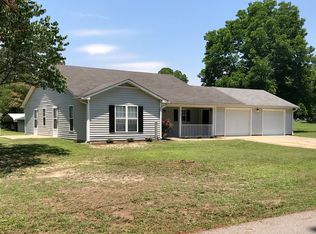6189 Front St, Falcon, NC 28342