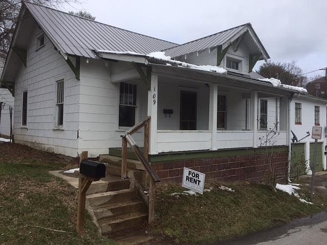 1st image of 109 Fairlawn Ave
