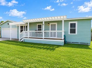 1322 Omohundro St, Rockport, TX 78382