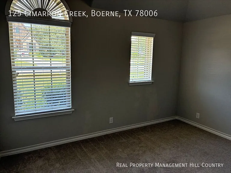 125 Cimarron Crk — Photo 12