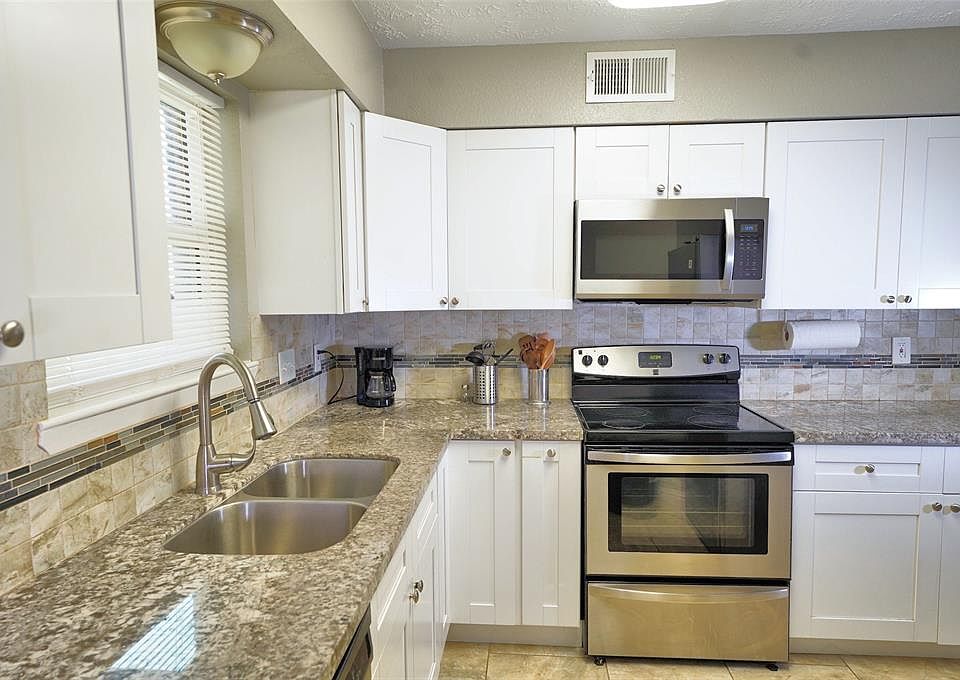 1st image of 7511 Stamen Dr