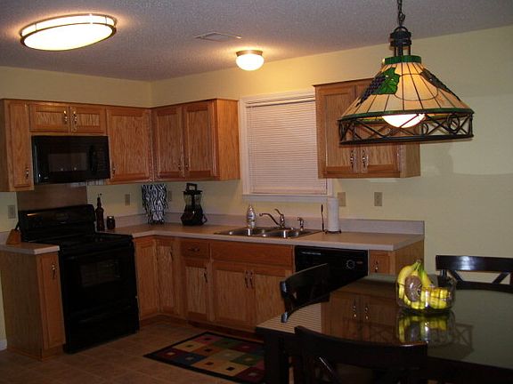 2nd image of 124 County Road 104