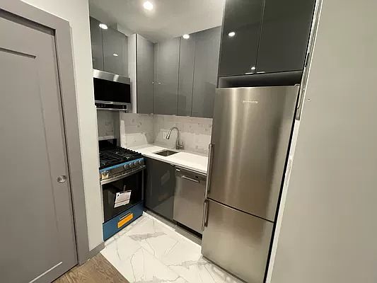 3rd image of 601 W 163rd St #5G