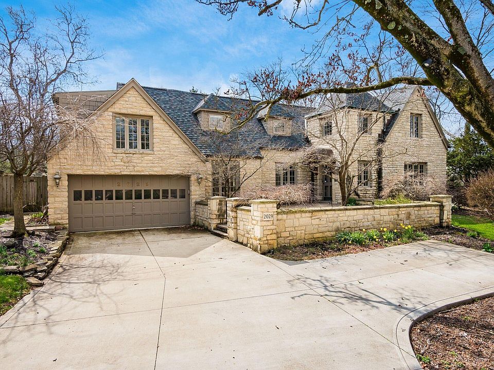 2029 Cambridge Blvd, Upper Arlington, OH 43221 Zillow