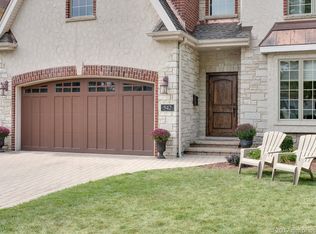542 S Mitchell Ave, Elmhurst, IL