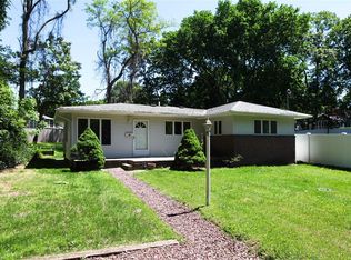 107 Diamond St, Ronkonkoma, NY