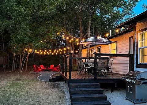 Backyard patio and firepit