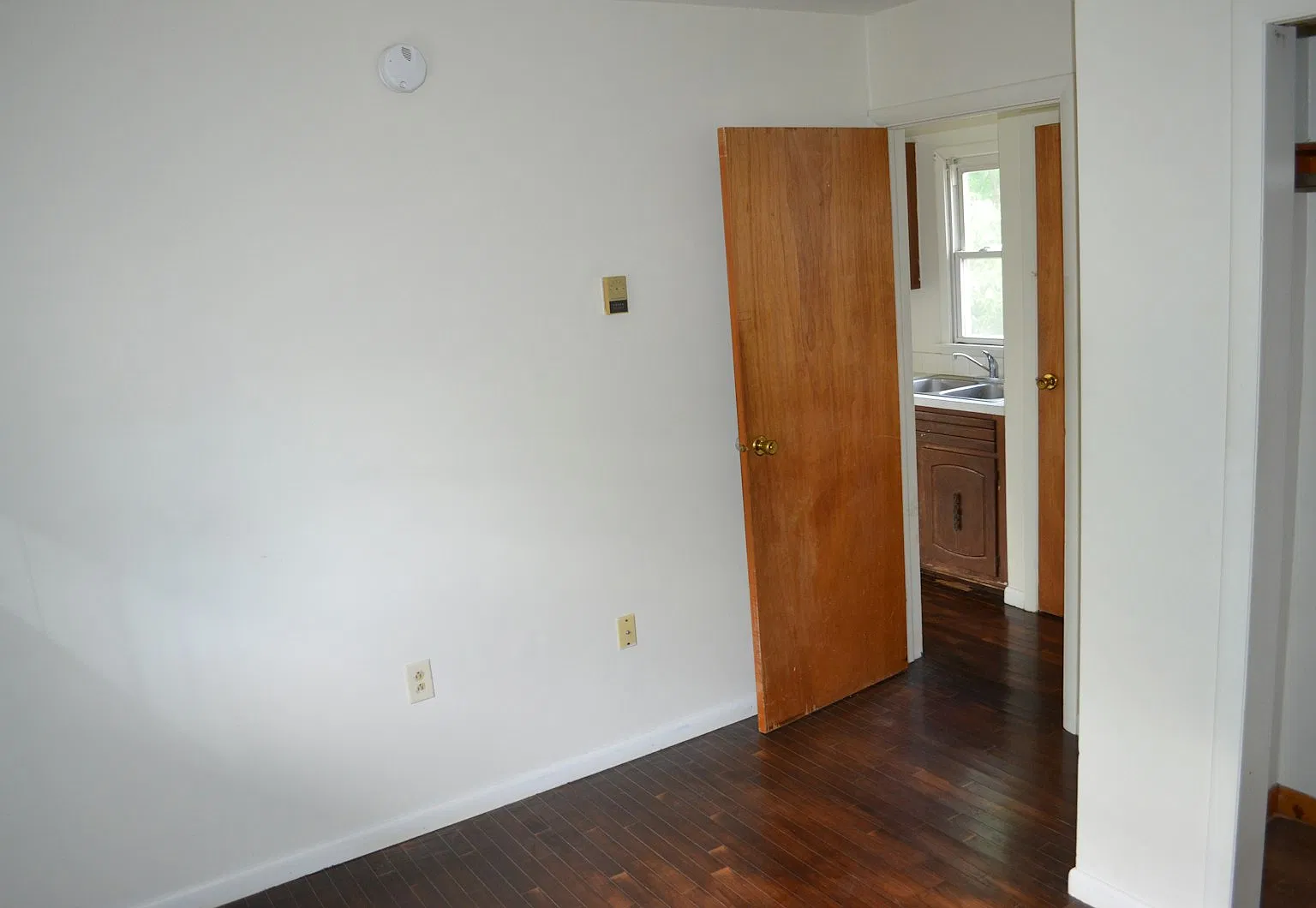 61 Elmwood Avenue, Unit K — Photo 3