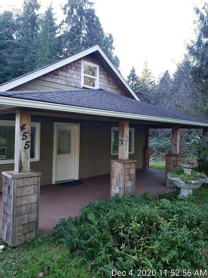 4 bed, 1400 sqft, $2,200 — Photo 1
