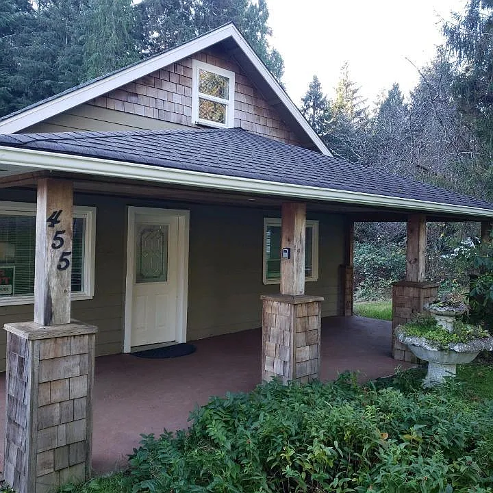 455 Ocean Beach Rd