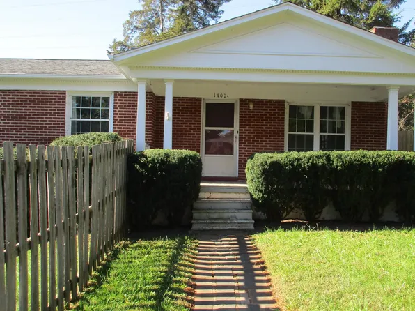 1400 River Rd, Charlottesville, VA 22901