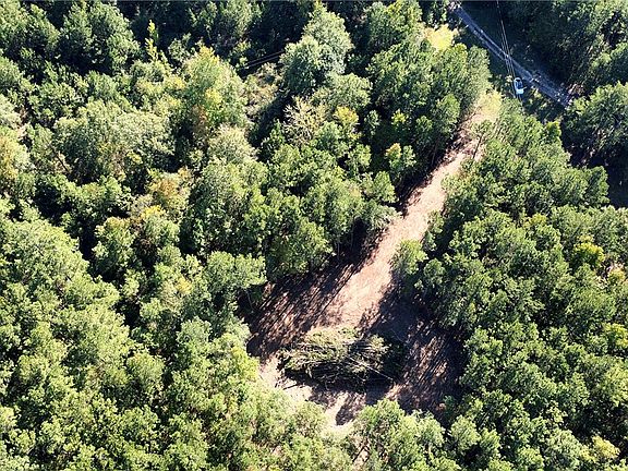5th image of 7 Springs Rd