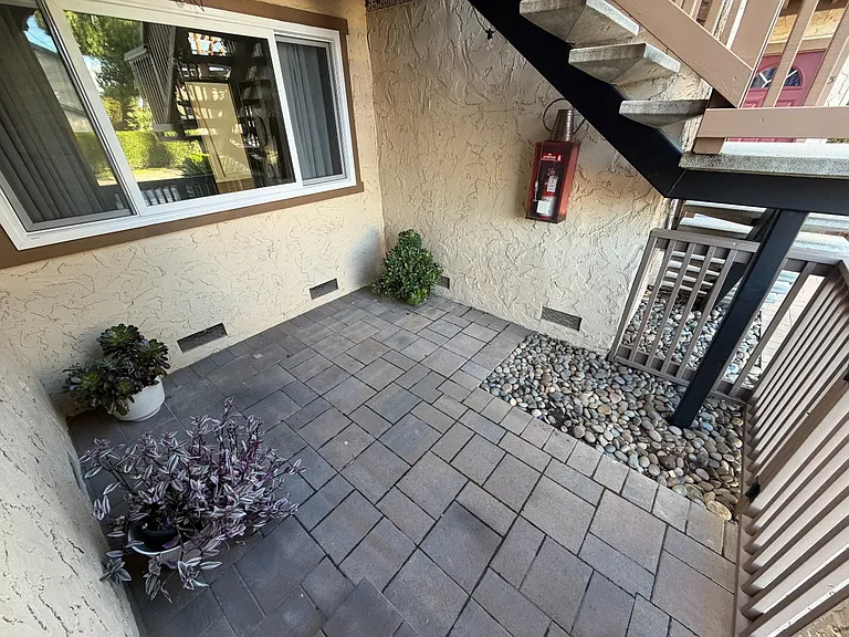 1208 Pierce St #1 — Photo 16