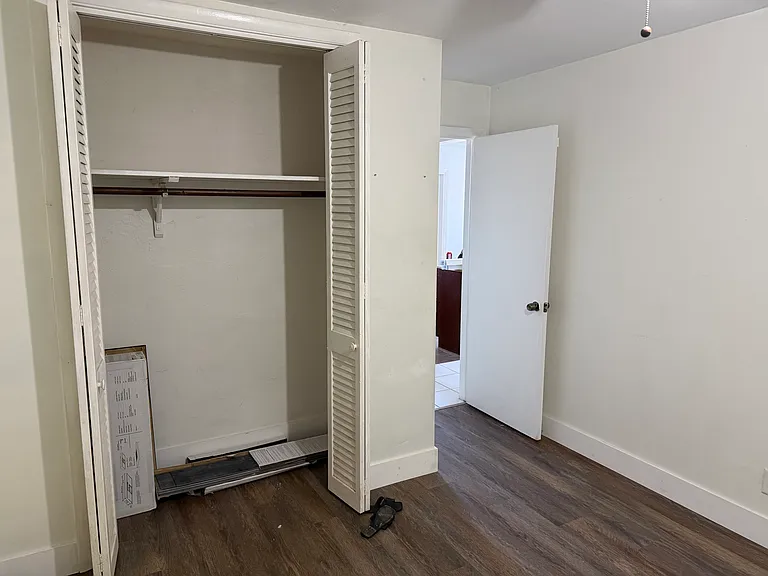 Bedroom & Bedroom Closet