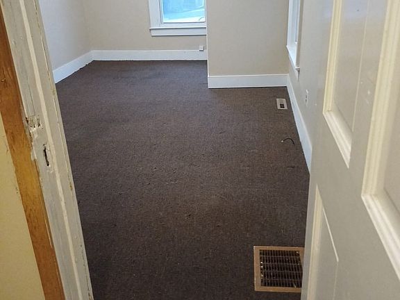 5th image of 99 High Street