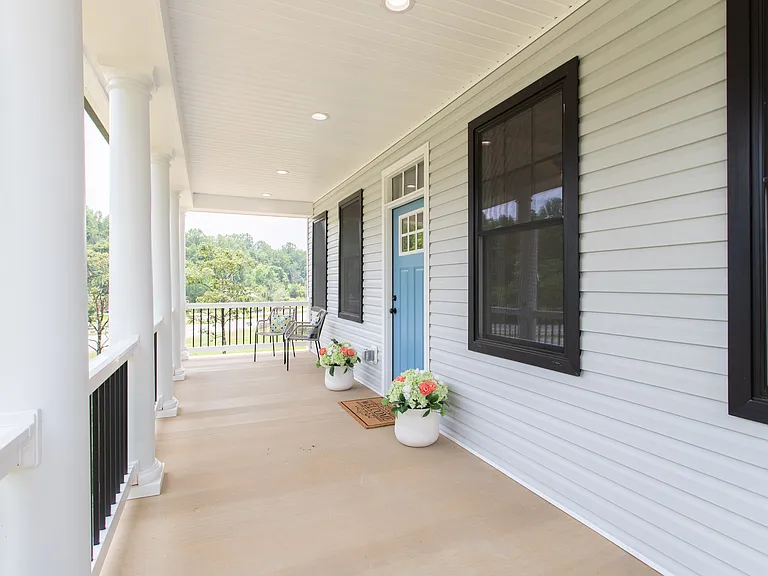 79 Thornblade Way — Photo 34