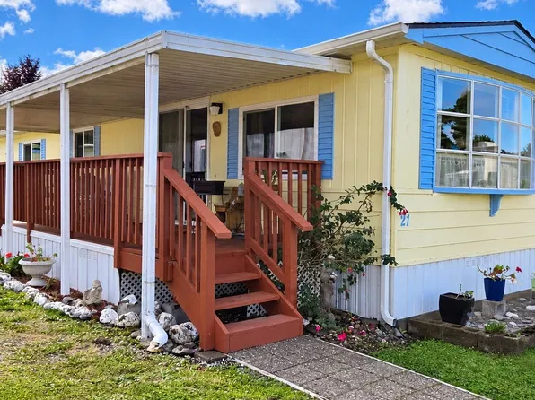 95706 Jerrys Flat Rd Space 21, Gold Beach, OR 97444