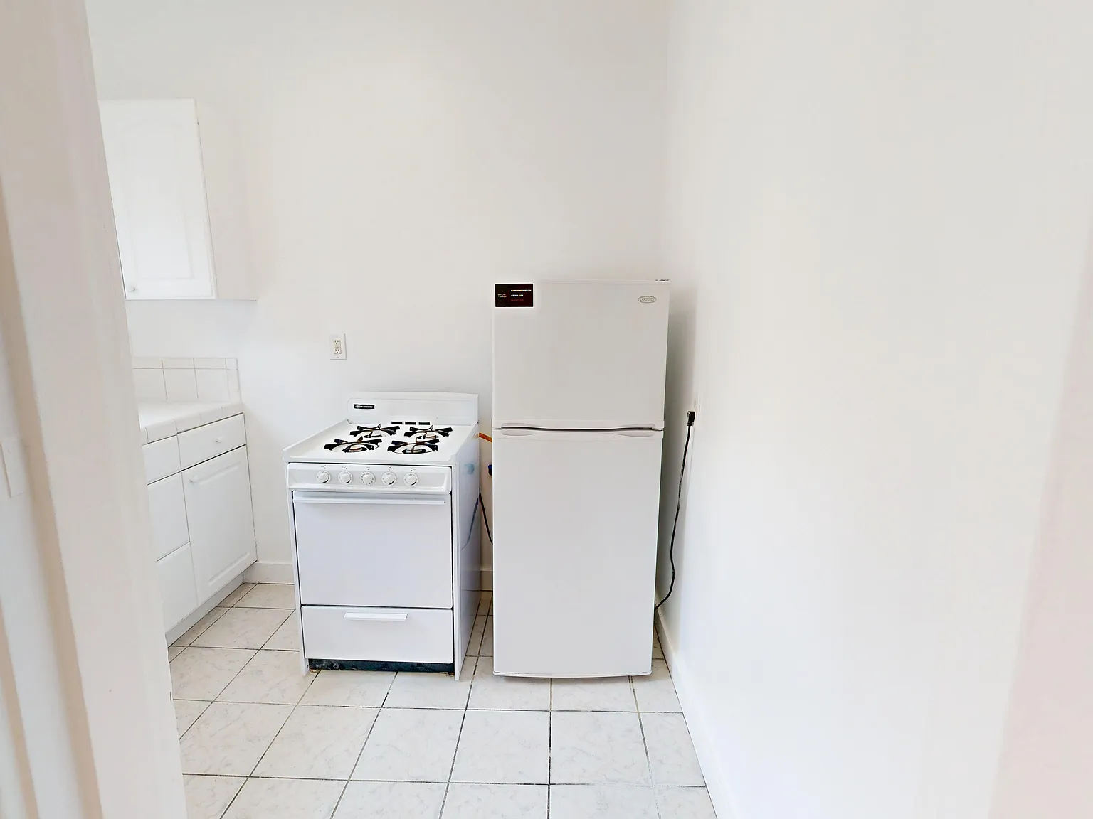 449 O'Farrell Street — Photo 2