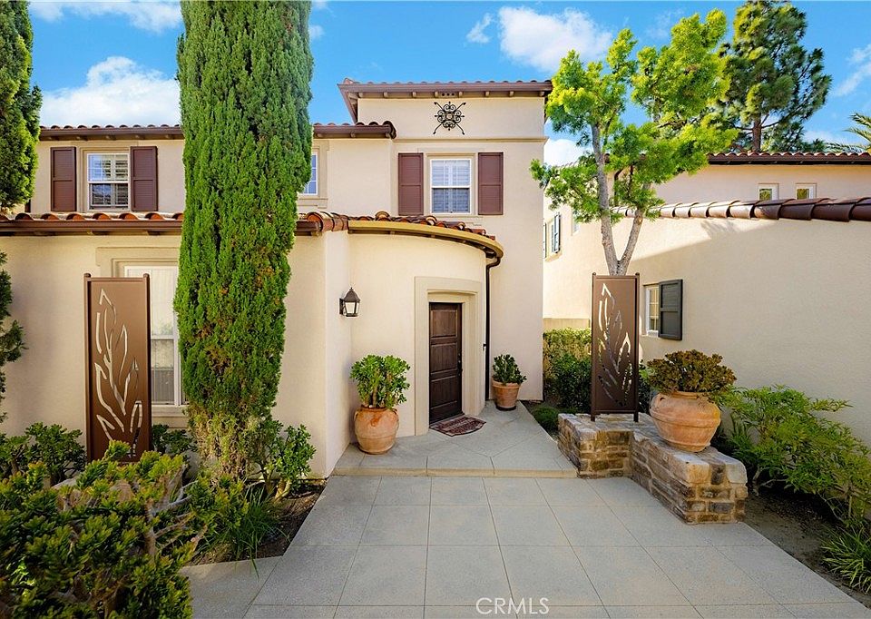 1st image of 77 Canyoncrest