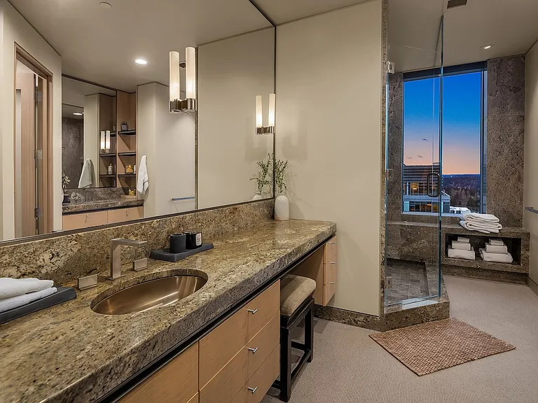 650 Bellevue Way NE #4004 — Photo 29