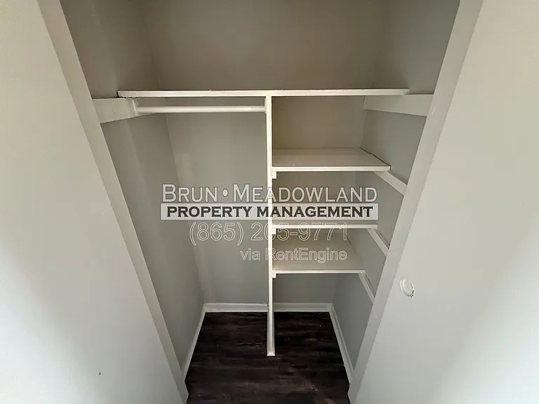 5540 N Broadway St #17 — Photo 24