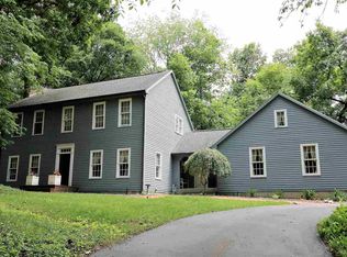 2222 Topswood Ln, South Bend, IN 46614