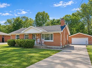 4308 Flintlock Dr, Louisville, KY 40216
