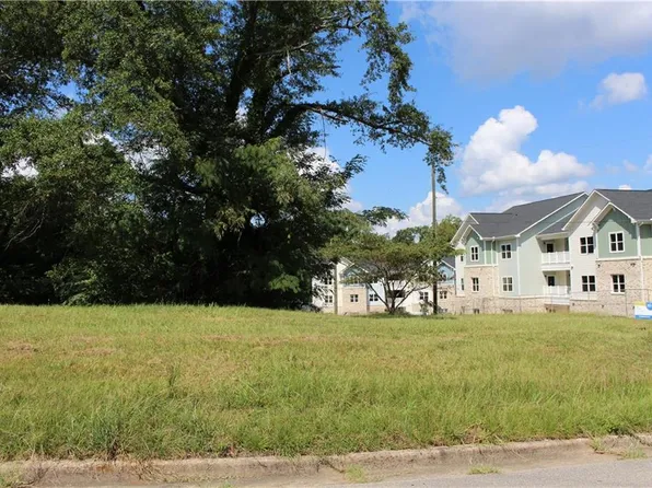 451 Jefferson St #13, Griffin, GA 30223