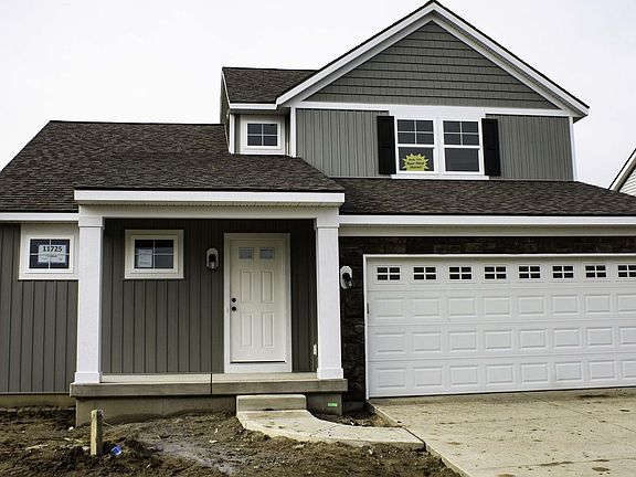 2nd image of 11725 Hickory Dr