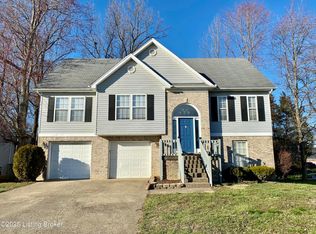 6901 Brook Bend Way, Louisville, KY 40229