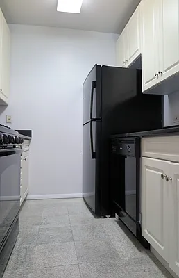 Rented by Corcoran | media 12