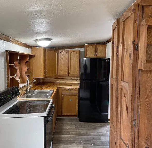 284 Carpenter Rd — Photo 5