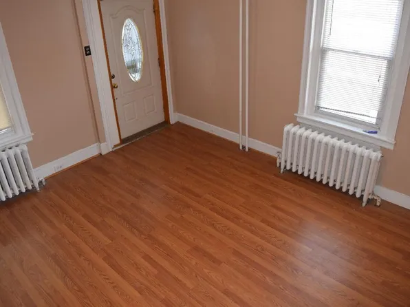 6020 Walnut St, Philadelphia, PA 19139