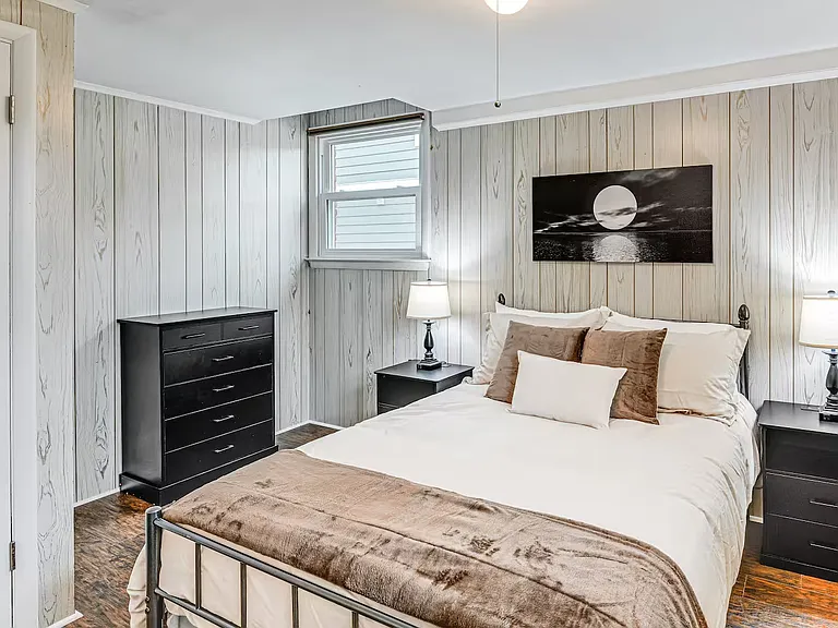 2810 Paden Dr — Photo 16
